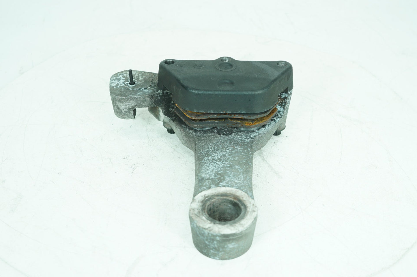 1999 - 2006 Harley-Davidson Touring Road Glide Rear Back Brake Caliper 44080-02C