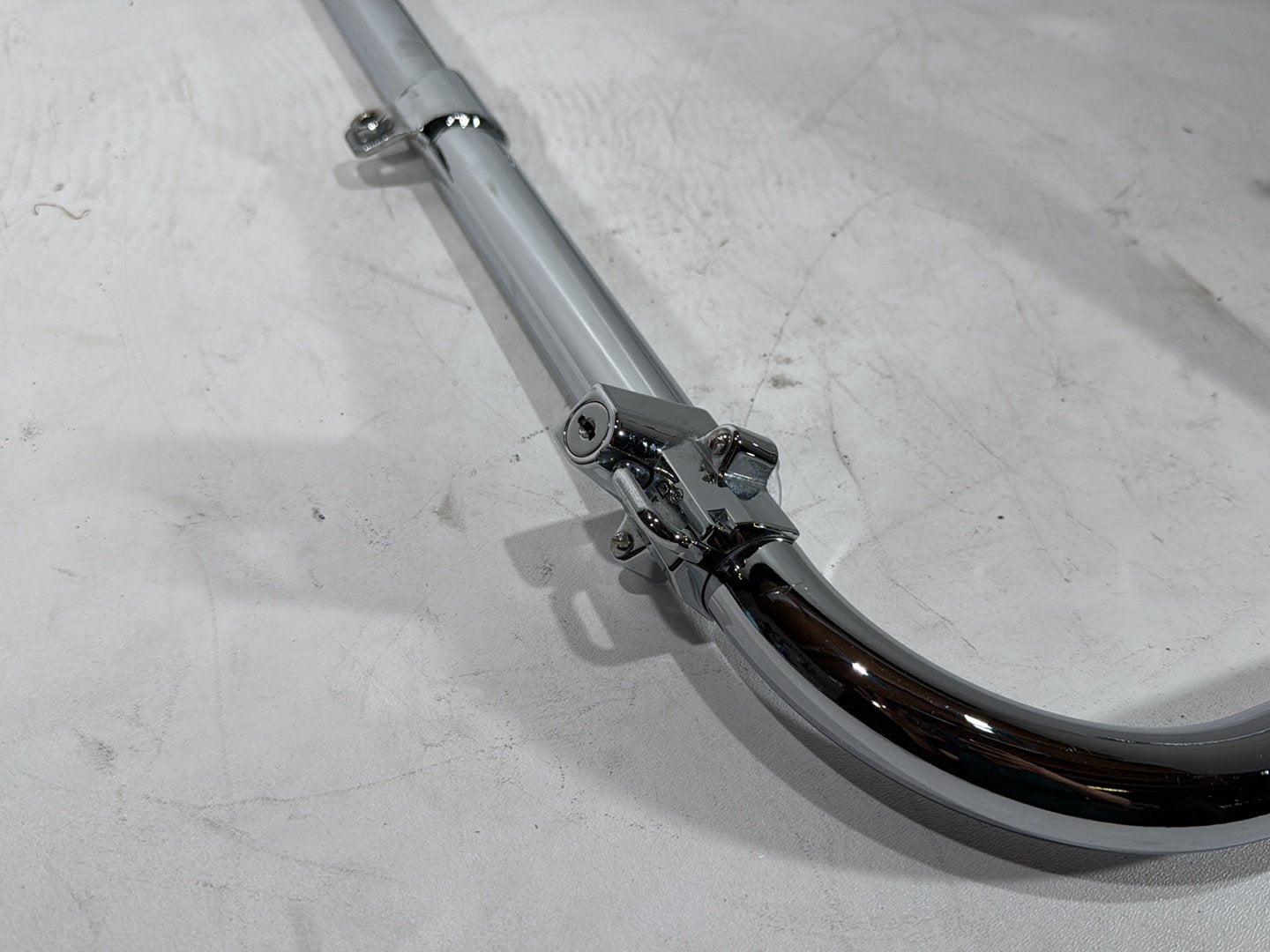 2010 Harley Street Glide Touring FLHX OEM Front Engine Crash Highway Bar Guard