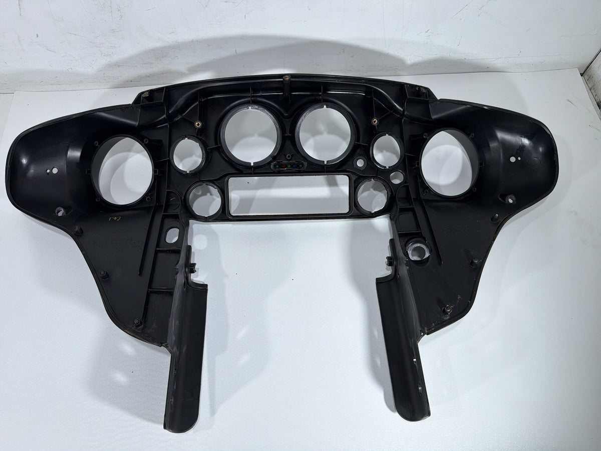 2004 Harley Electra Glide Touring Ultra OEM Front Inner Batwing Fairing Cover