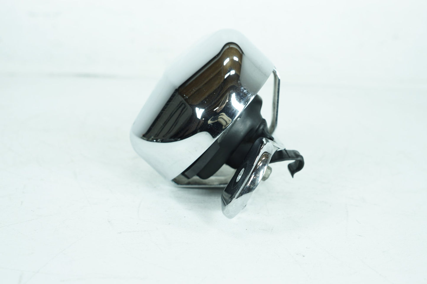 2007 - 2013 Harley-Davidson Touring Electra Glide Ultra Horn Signal Klaxon Chrome Cover 69060-90F