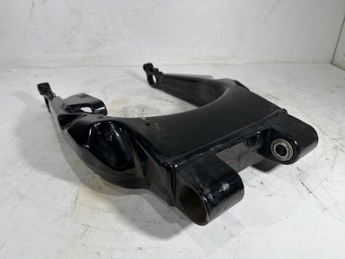 2012 Harley Street Glide Touring FLHX OEM Rear Fork Swingarm Swing Arm