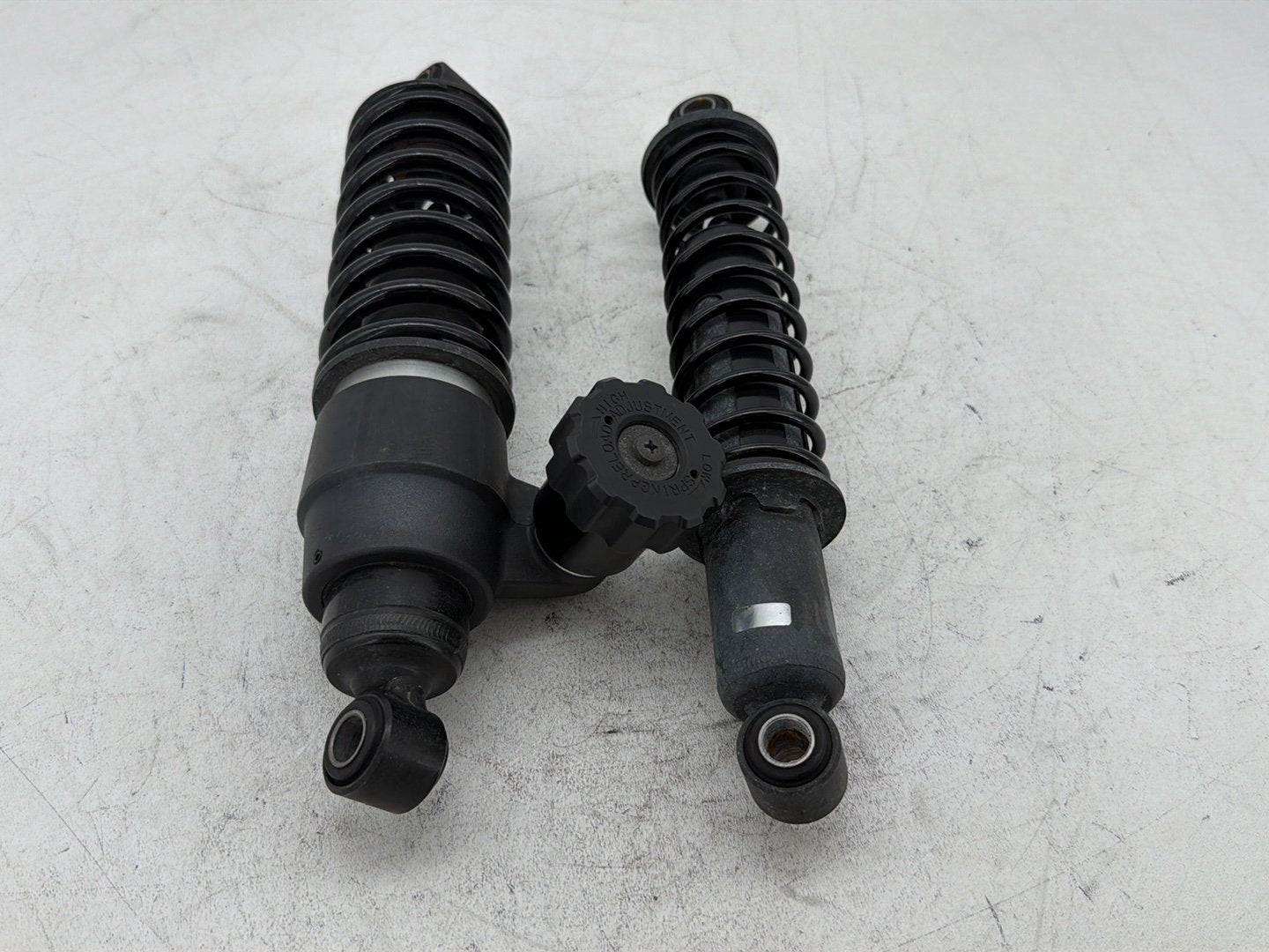 15 Harley Electra Glide Touring Ultra Rear Left Right Shock Absorbers Low Profile 12"