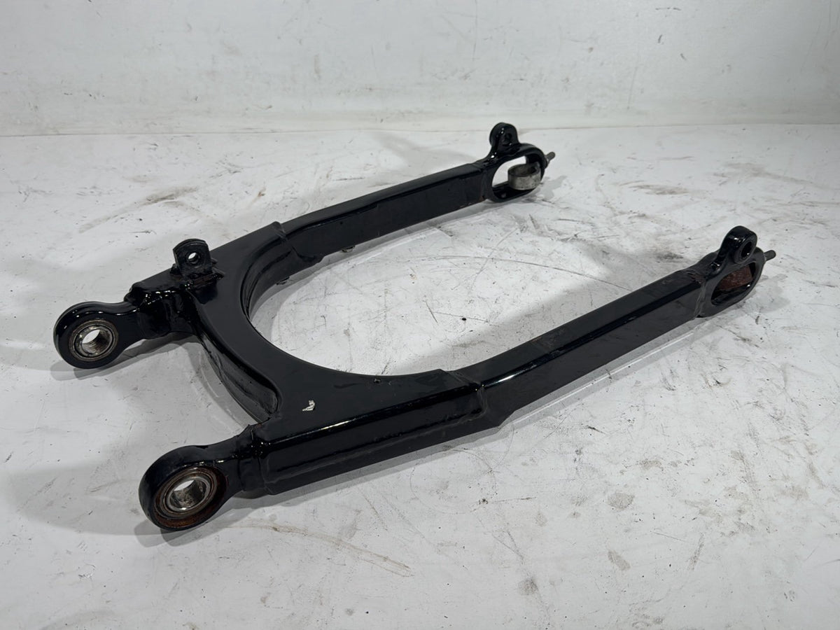 2006 Harley Sportster 1200 Custom XL1200C OEM Rear Fork Swingarm Swing Arm