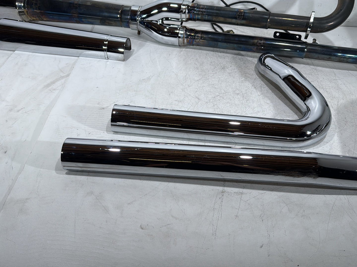 10 Harley Street Glide Touring FLHX Exhaust Header Pipes Muffler Vance & Hines