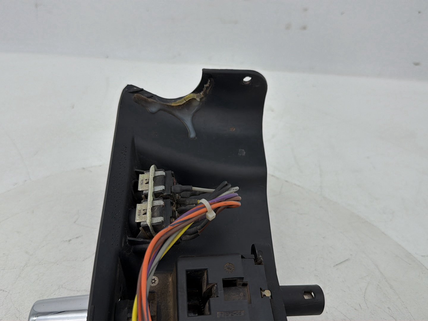 2008 - 2016 Harley-Davidson Touring Electra Glide Ultra Dash Ignition Cap Switch Lockset NO Key 	58510-96