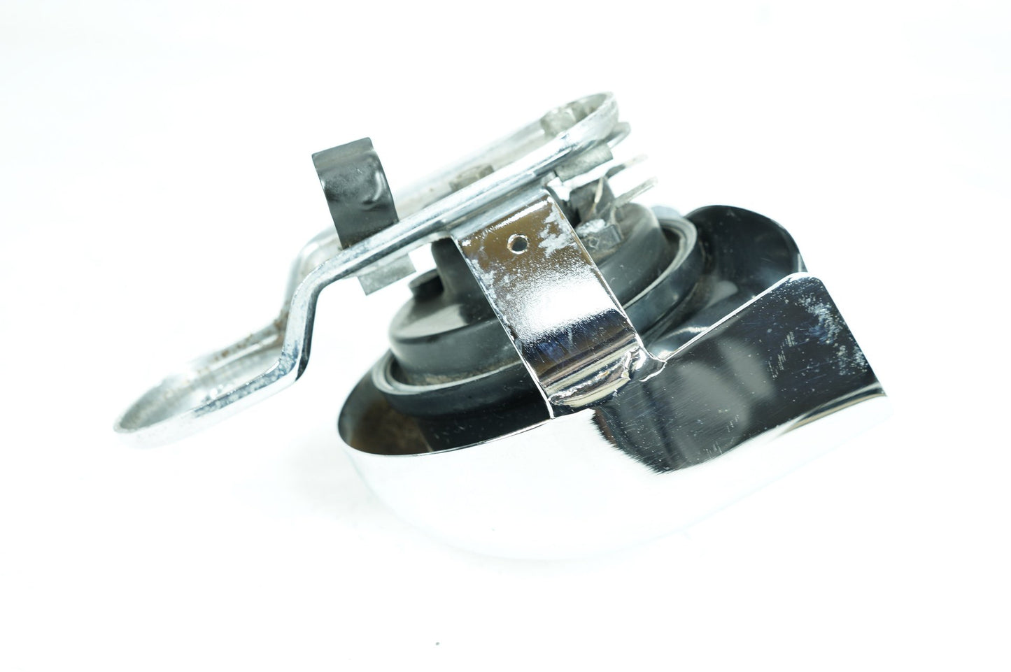 1999 - 2006 Harley-Davidson Touring Road King Horn Signal Klaxon Chrome Cover 69012-93A