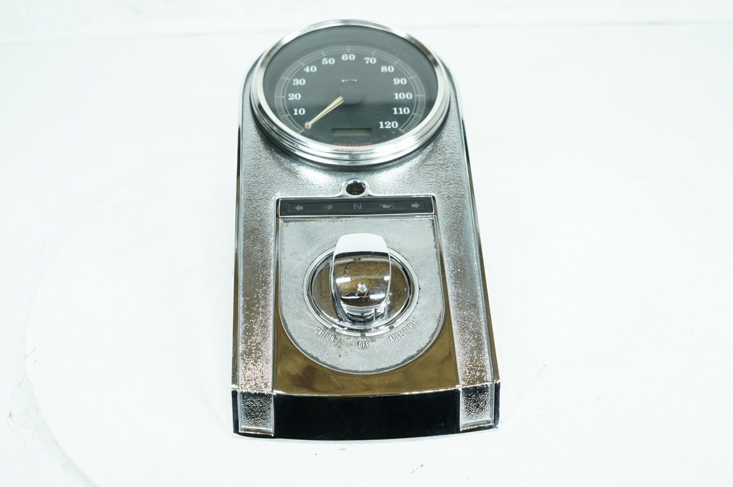 1999 - 2006 Harley-Davidson Softail Fat Boy Fuel Tank Dash Console Speedometer NOKey 71250-00A