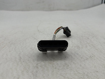 13 Harley Street Glide Touring FLHX OEM Dash Indicator Lamp Wire Plug 68789-96A
