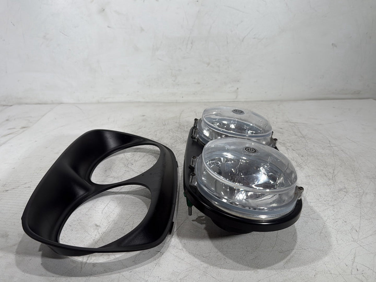 2011 Harley Road Glide Touring FLTRX OEM Headlight Headlamp Head Light Halogen