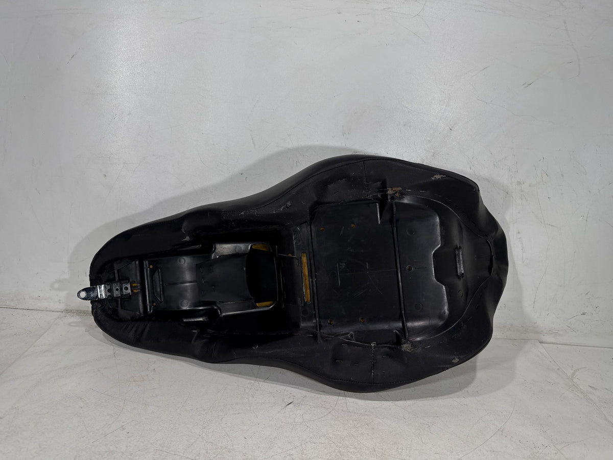 2012 Harley Street Glide Touring FLHX OEM Passenger Rider Driver Seat Saddle
