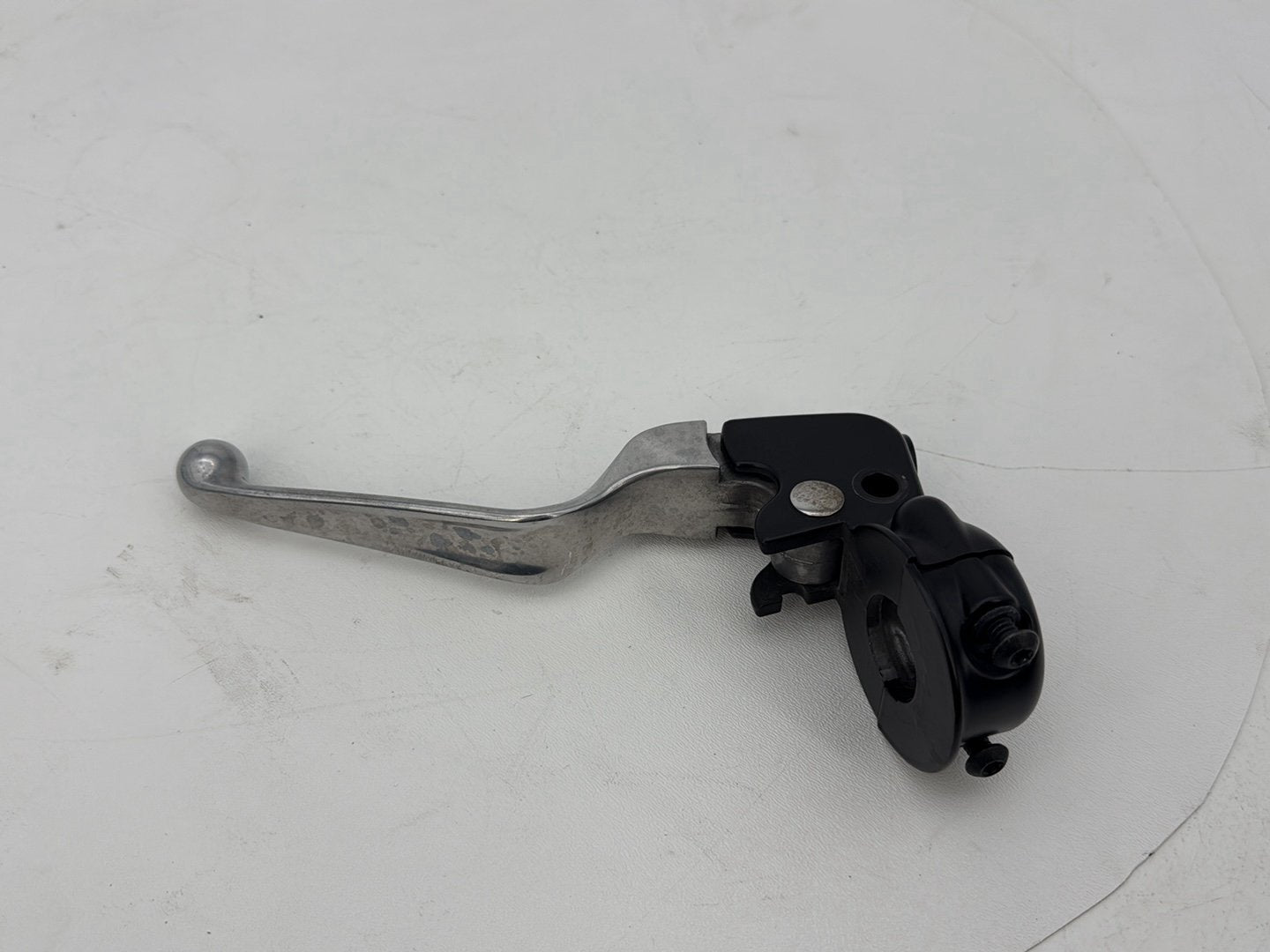 1999 - 2006 Harley-Davidson Dyna Low Rider Front Left Hand Clutch Control Lever 38608-96