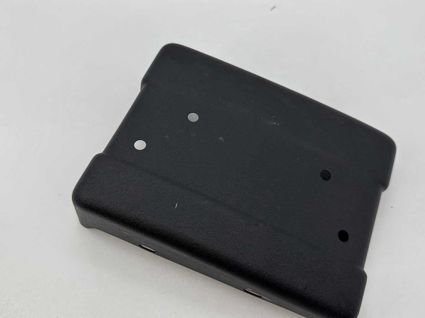 2006 - 2017 Harley-Davidson Dyna Street Bob Lower Battery Tray Stay Box Cover 66234-06 66234-06