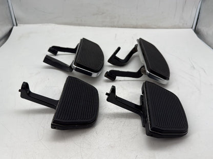 2006 Harley Touring FLHTCI Electra Glide Classic OEM Left Right Driver & Pass Floorboard Foot Rest