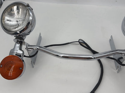 1999 - 2006 Harley-Davidson Touring Electra Glide Classic Front Turn Signal Indicators Aux Light Bar 68712-94A