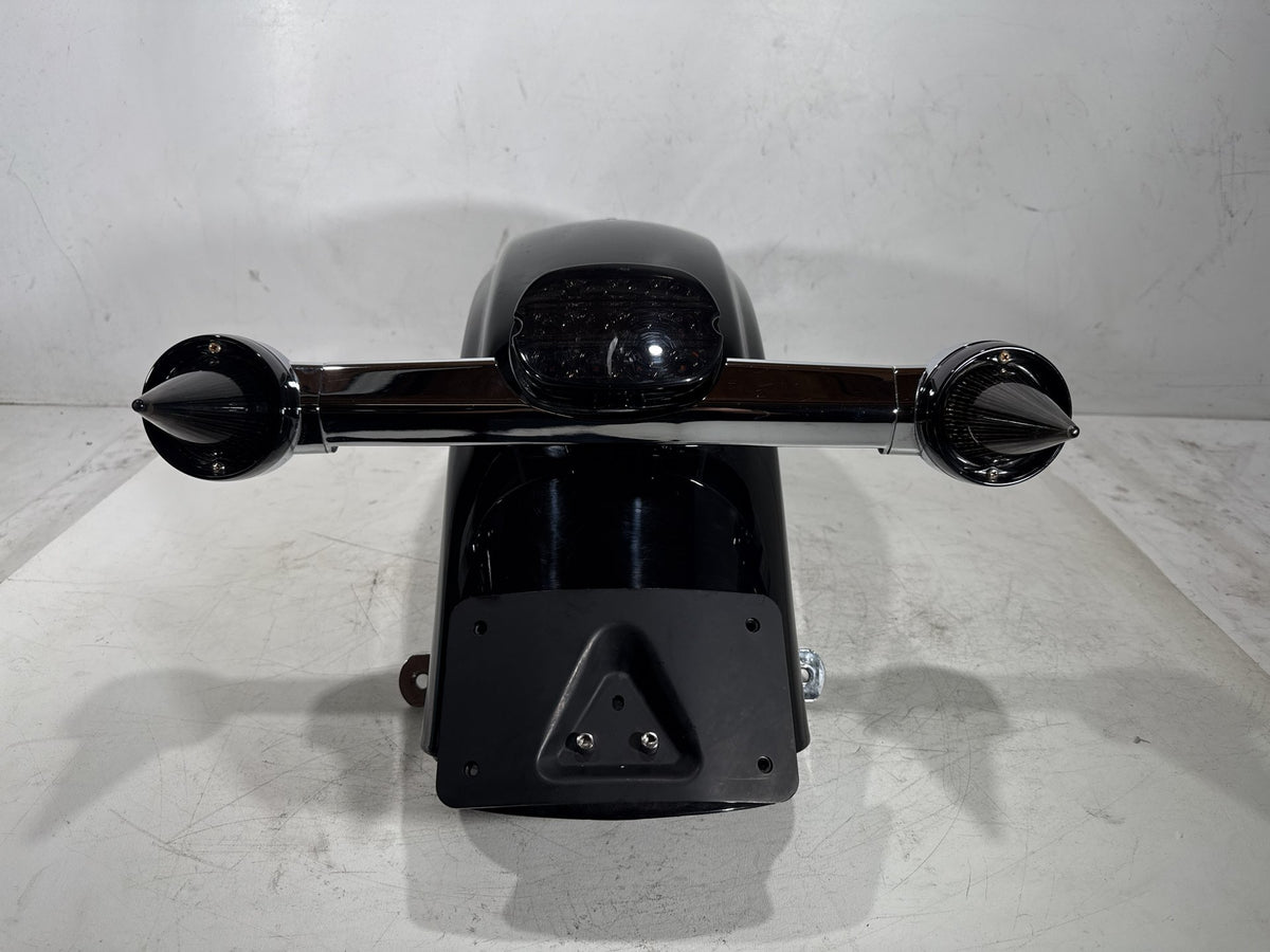 2010 Harley Road King Touring Police OEM Rear Wheel Fender & Turn Signals Bar