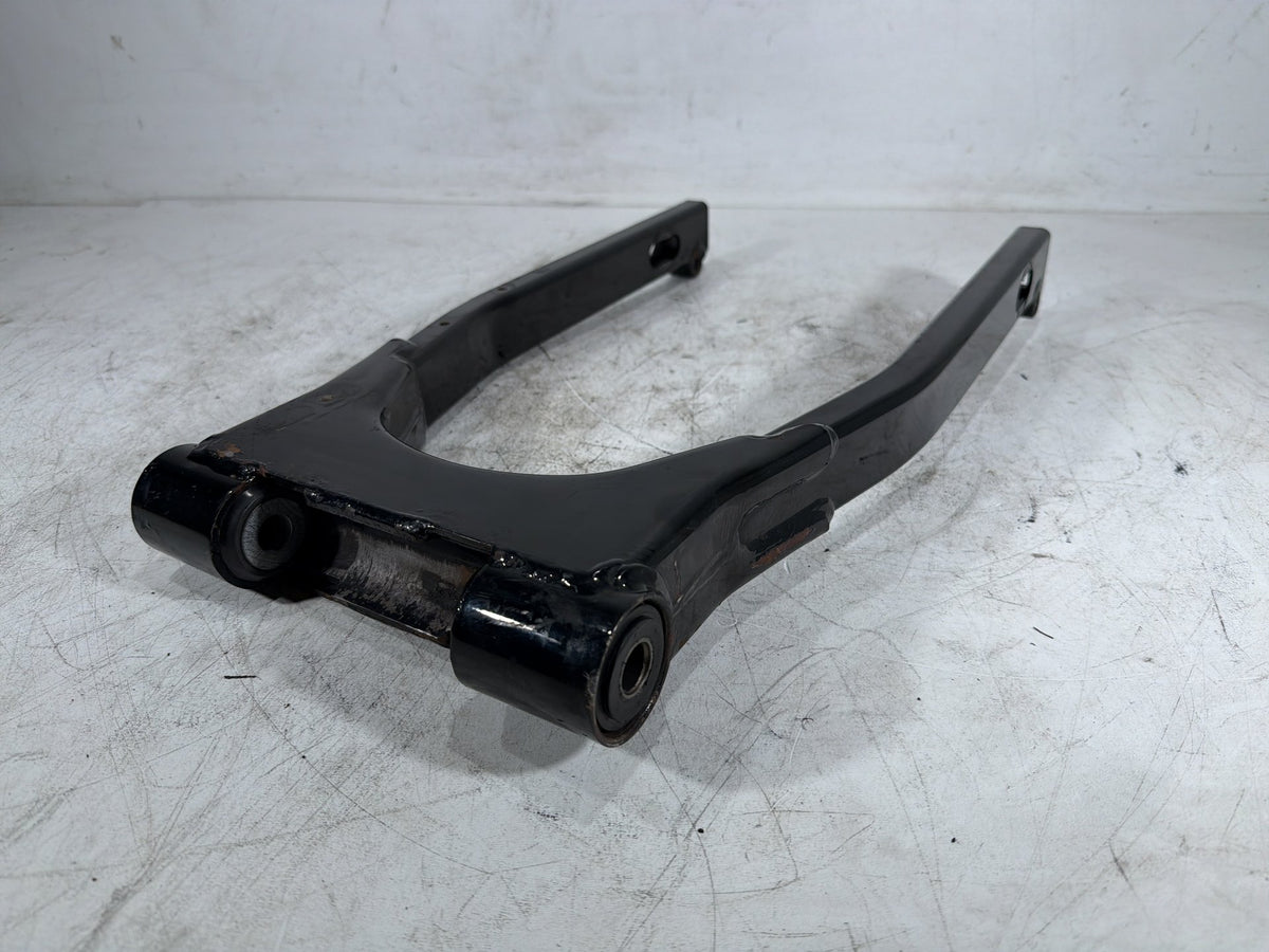 1995 Harley Electra Glide Touring Classic OEM Rear Fork Swingarm Swing Arm