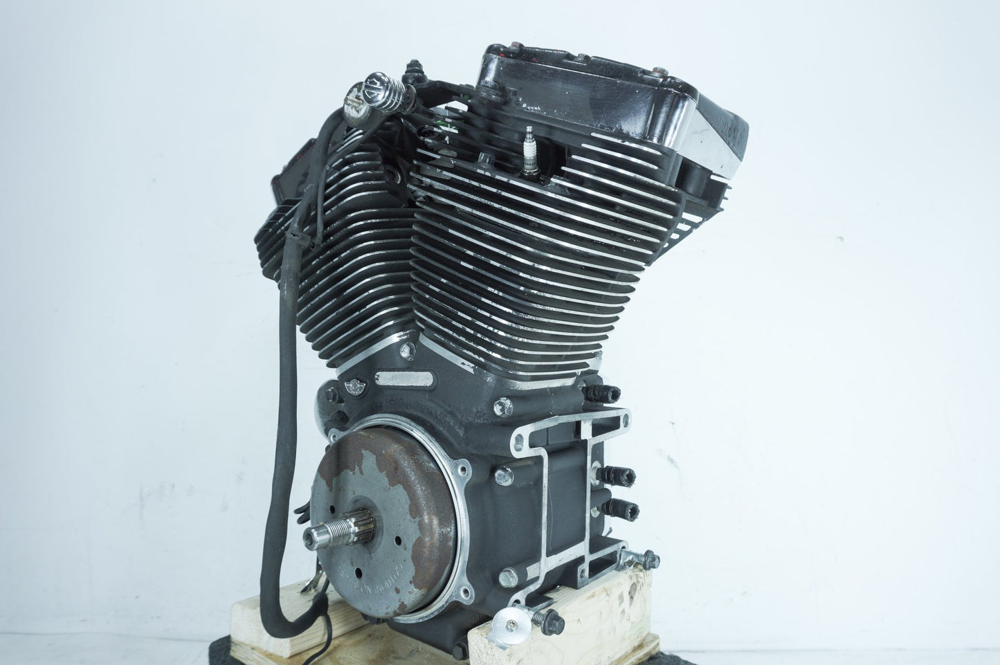 1999 - 2006 Harley-Davidson Dyna Wide Glide CARB Twin Cam 88 Engine Motor 16165-03