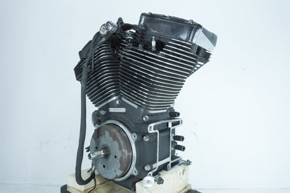 1999 - 2006 Harley-Davidson Dyna Wide Glide CARB Twin Cam 88 Engine Motor 16165-03