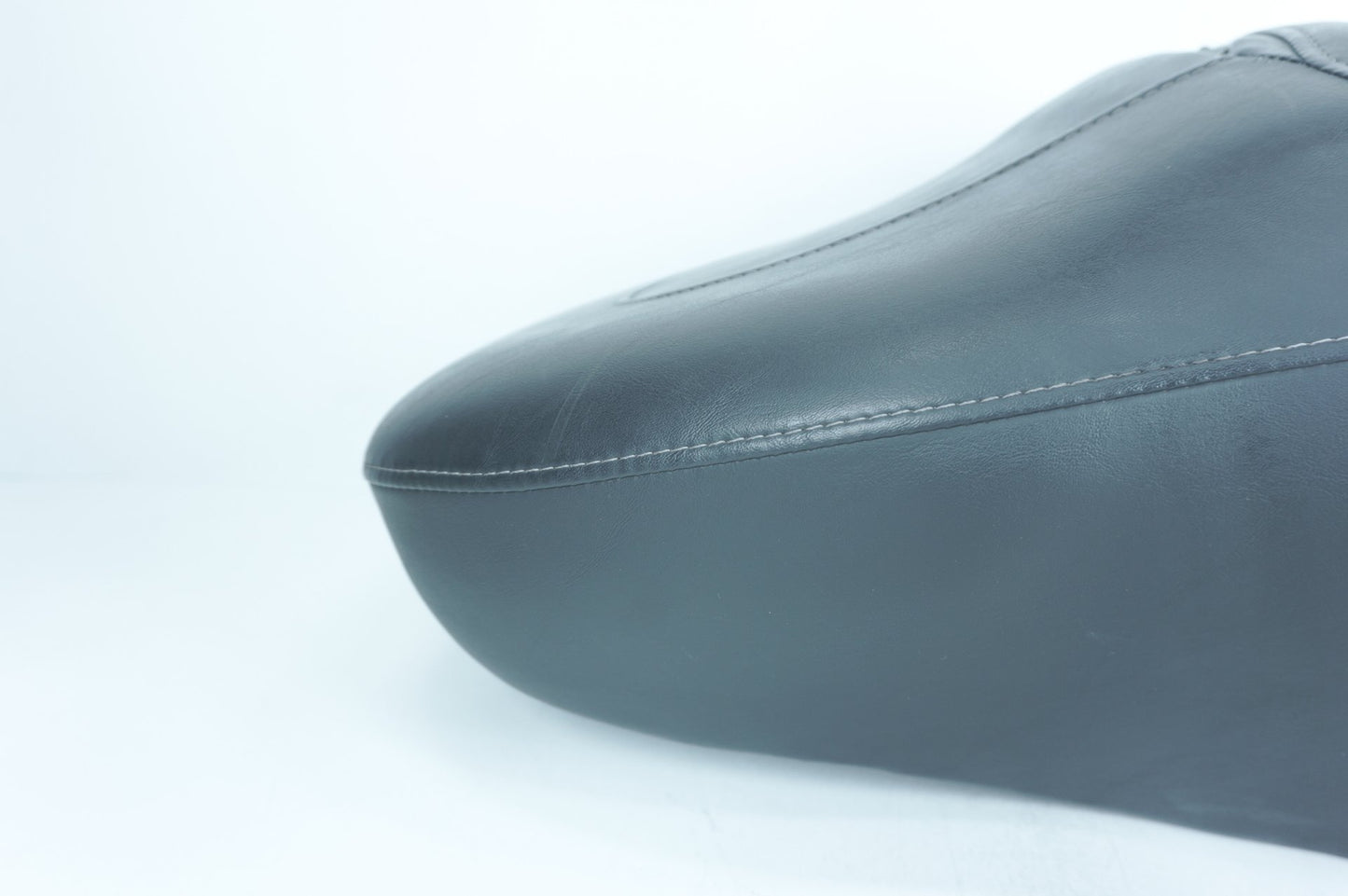 2007 - 2012 Harley-Davidson Touring Electra Glide Classic Passenger Rider Driver Seat Saddle   52164-08