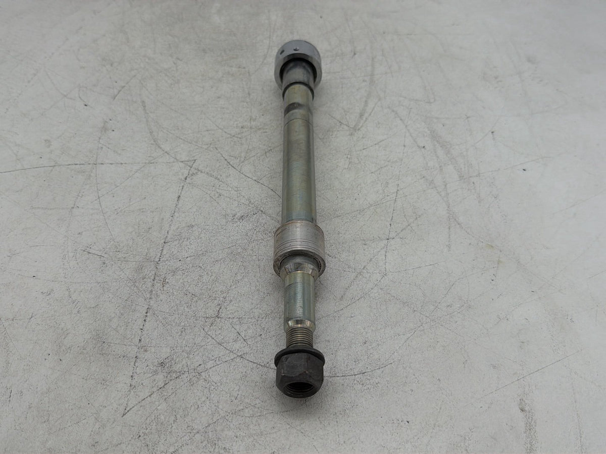 2010 Harley Electra Glide Touring Ultra OEM Front Wheel Axle Bolt Shaft