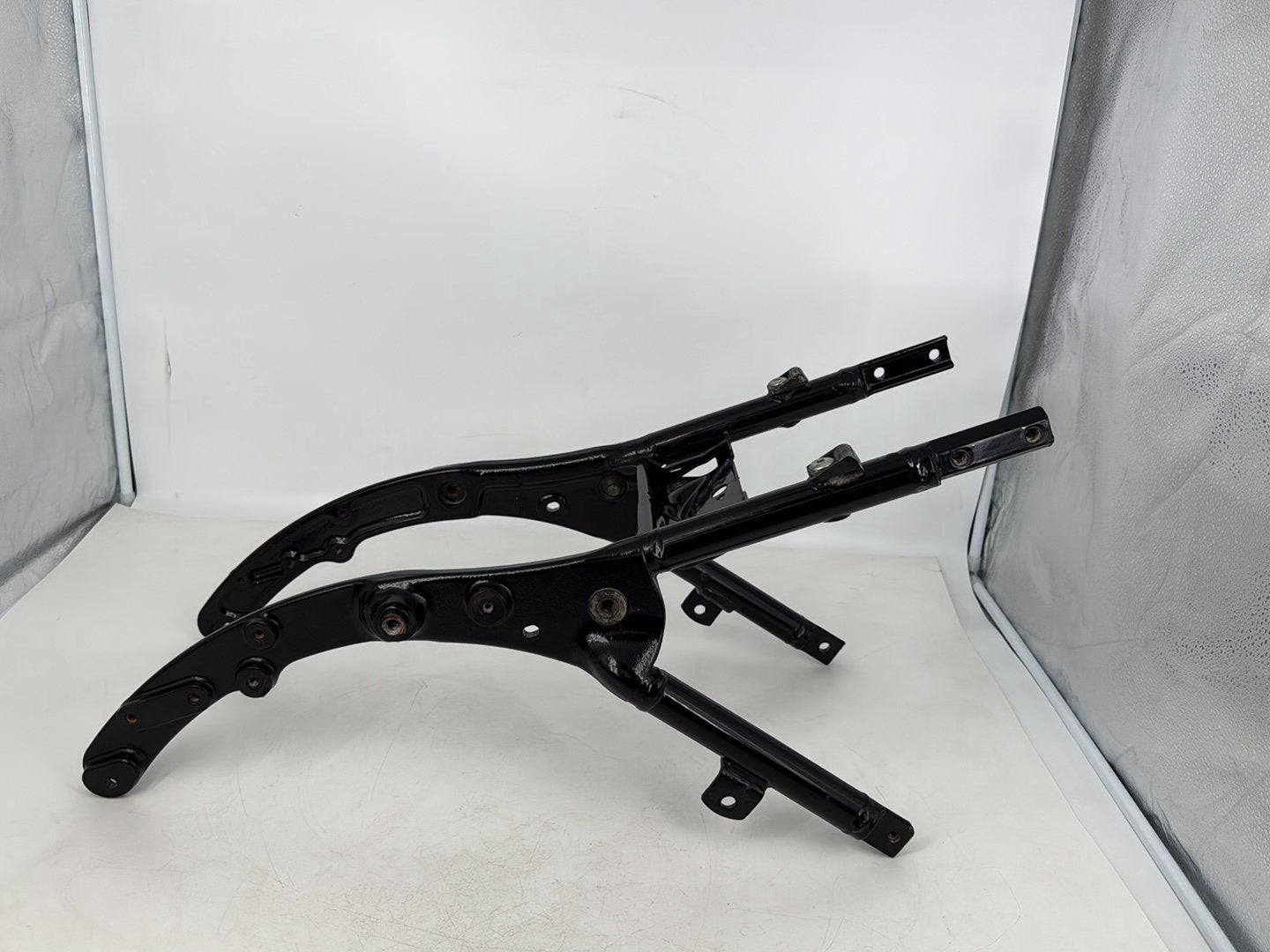 2008 - 2016 Harley-Davidson Touring Street Glide Rear Sub Frame Subframe Tail Rail 48079-09BHP