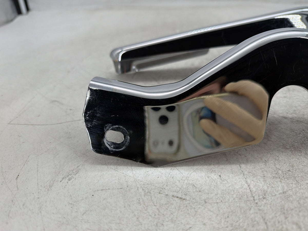 2004 Harley Electra Glide Touring Ultra OEM Rear Left Right Fender Struts Bracket