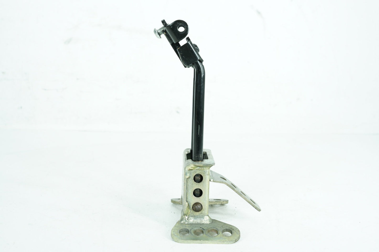 2008 - 2016 Harley-Davidson Touring Street Glide Driver Rider Backrest Bracket Mount 52589-09A 52589-09A