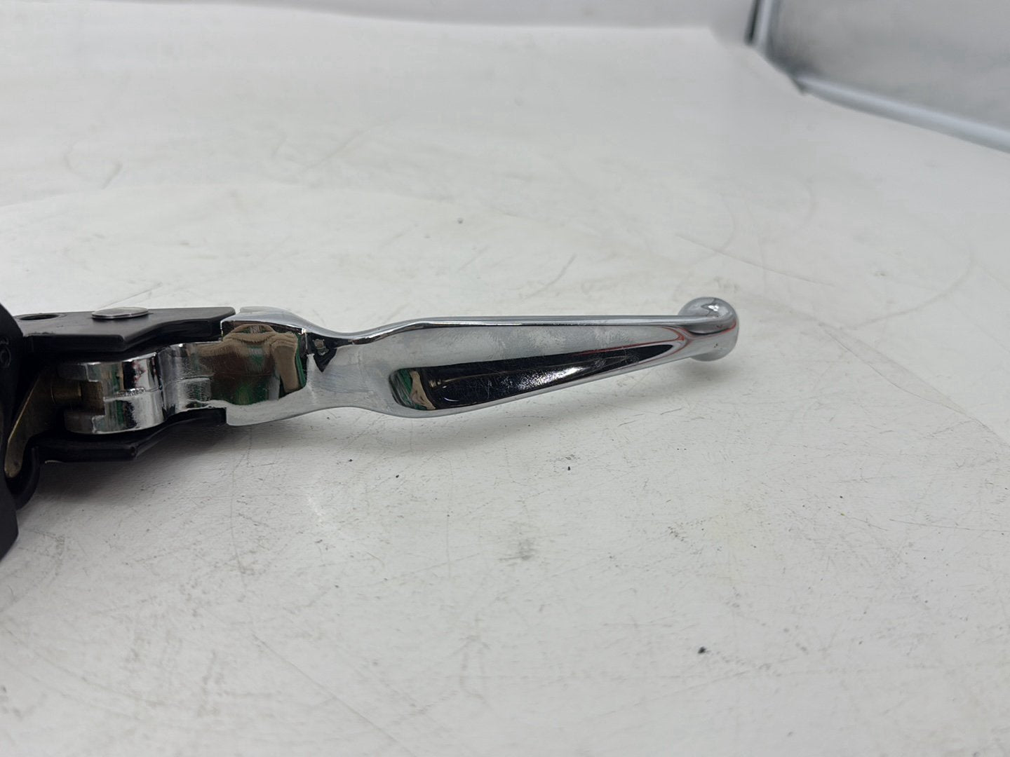 95 Harley Electra Glide Touring Classic Front Right Brake Lever Master Cylinder