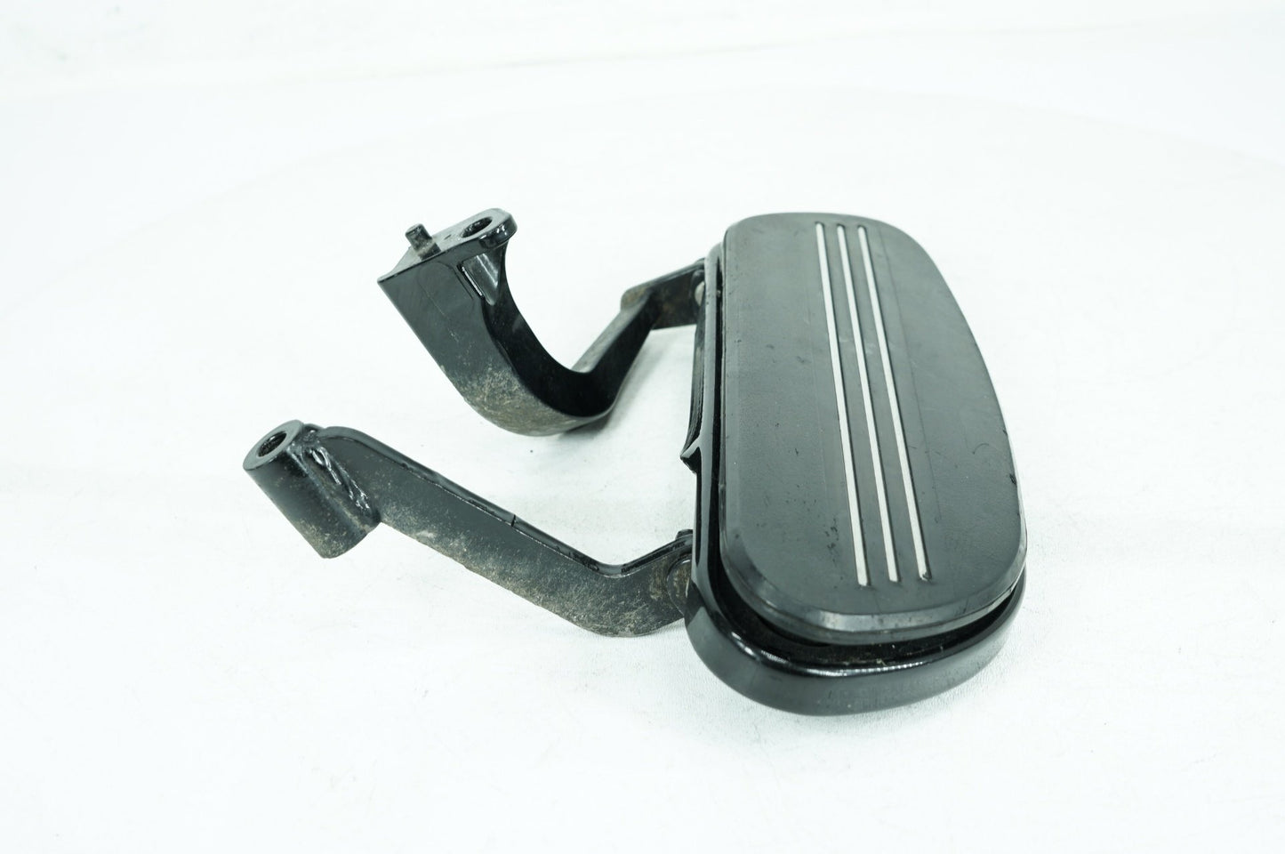 2008 - 2016 Harley-Davidson Touring Street Glide Left Driver 1 Floorboard Foot Rest 50688-04