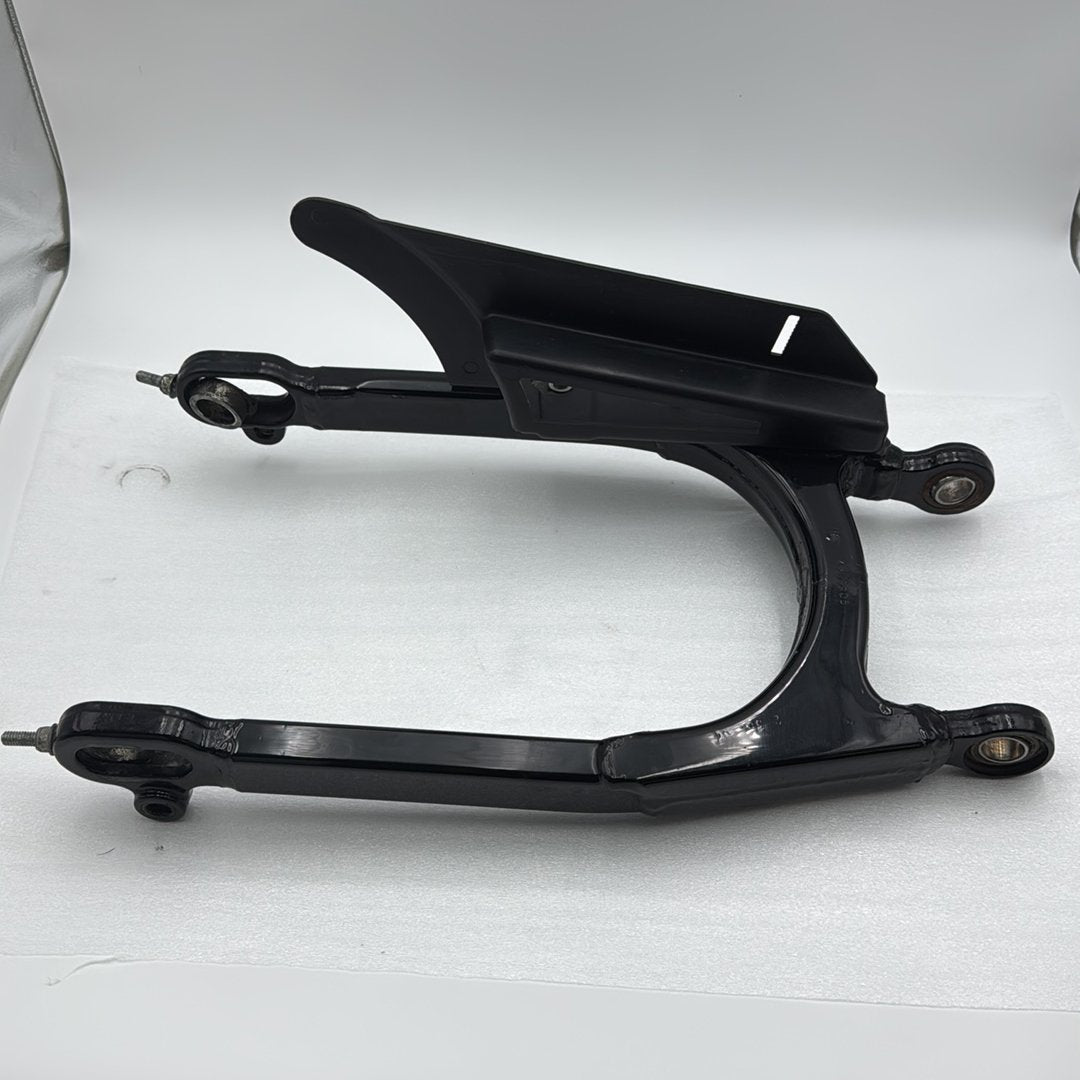 2008 Harley-Davidson Sportster Low Rear Fork Swingarm Swing Arm 47587-05
