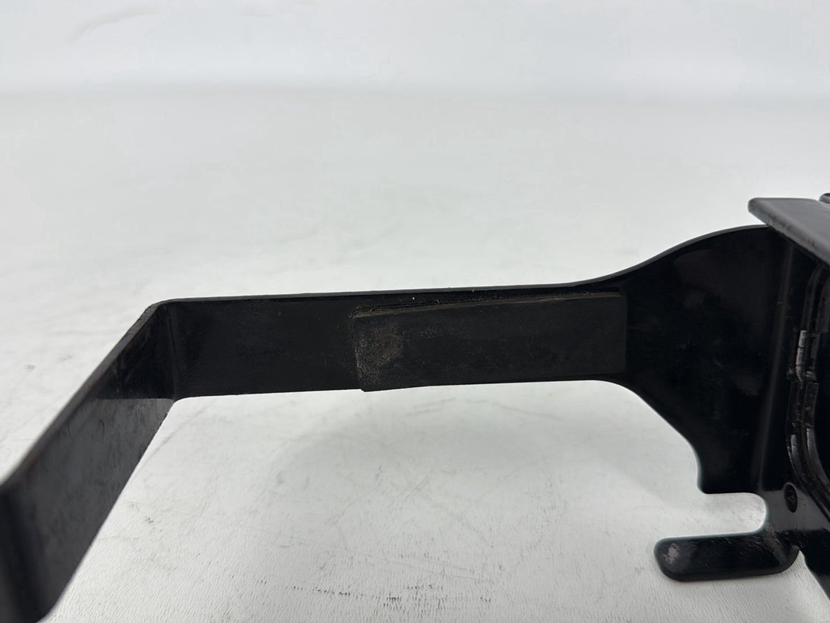 2005 Harley Sportster XL883C 883 Custom OEM Battery Tray Bracket Holder Carrier