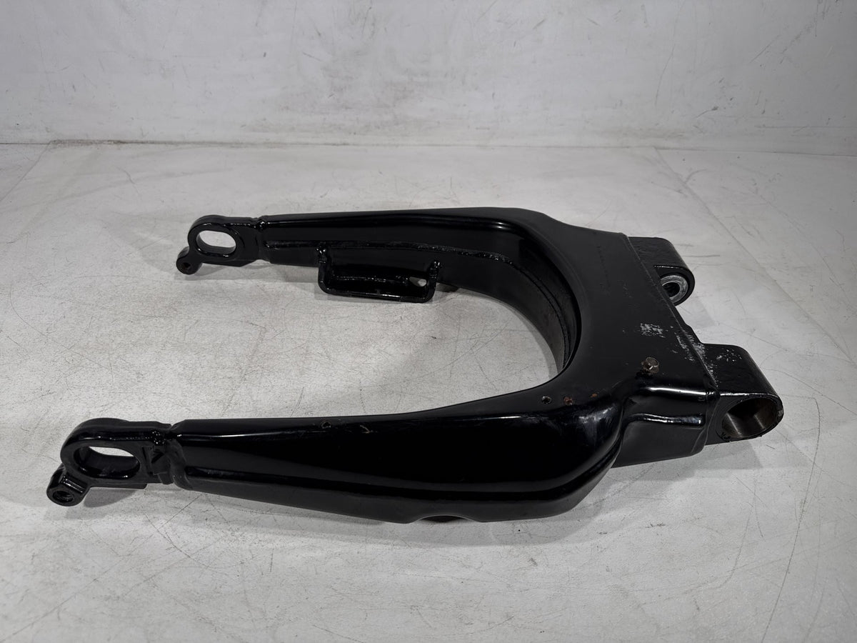 2011 Harley Electra Glide Touring Police OEM Rear Fork Swingarm Swing Arm