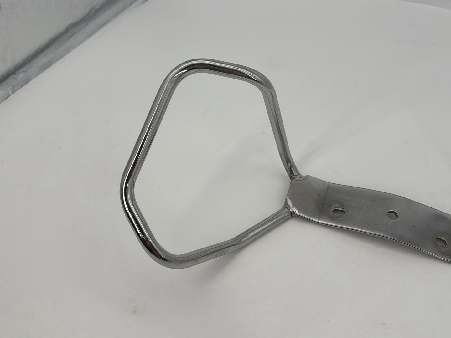 1999 - 2006 Harley-Davidson Touring Electra Glide Classic Rear Passenger Handrail Grab Bar Hand Rail  	91583-99