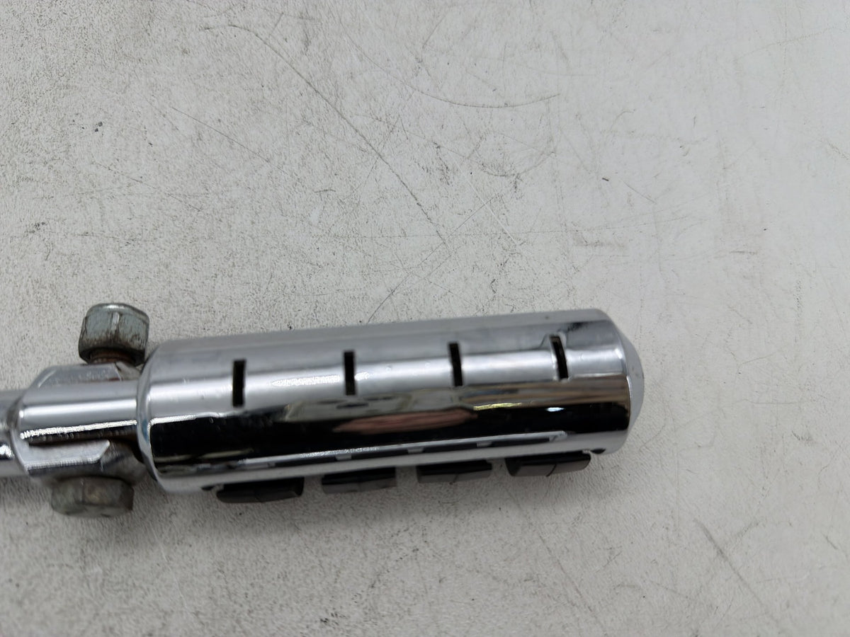 2001 Harley Softail Standard FXST OEM Passenger Left & Right Foot Pegs