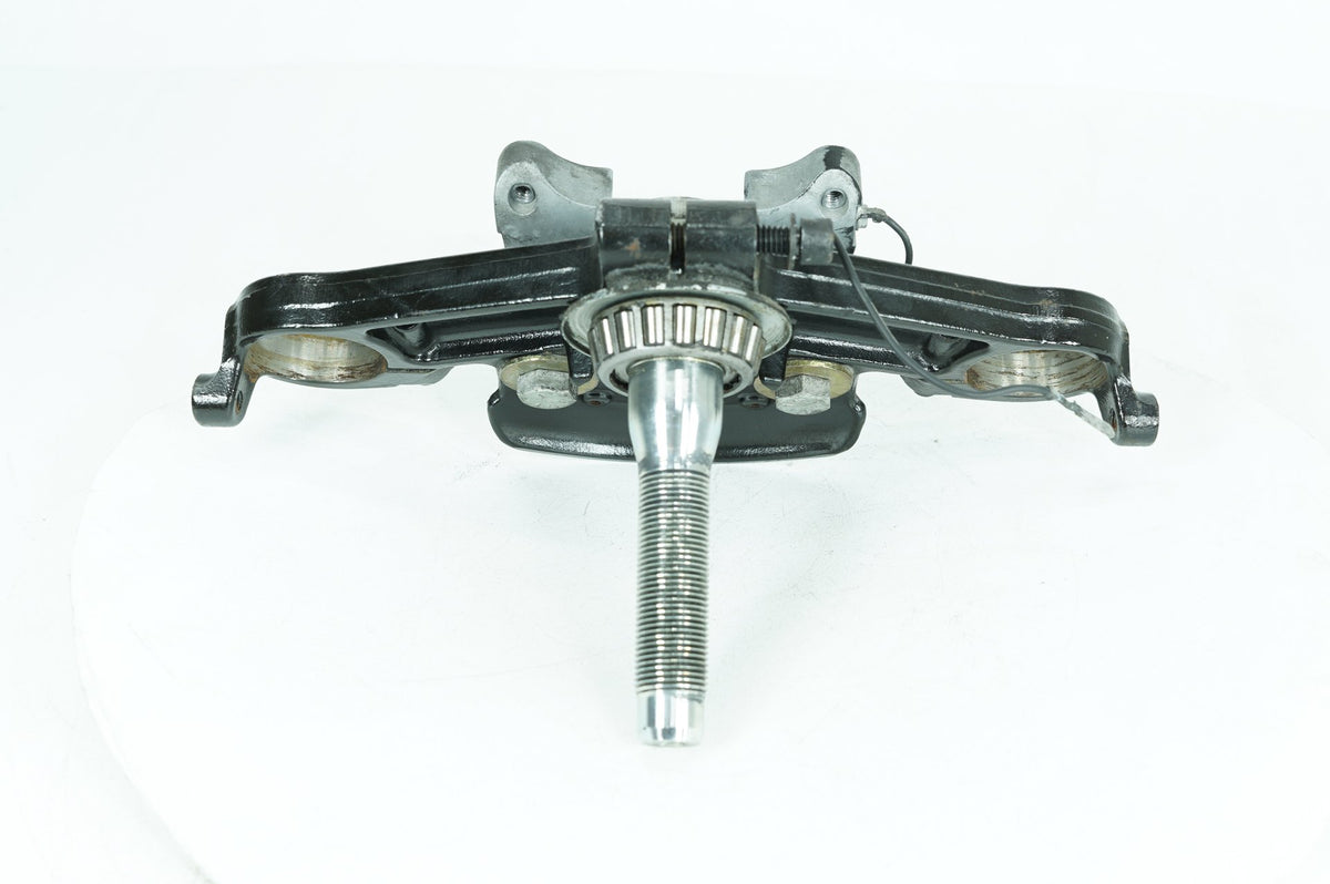 2014 Harley Touring Electra Glide Ultra OEM Front Fork Upper Triple Tree Clamps