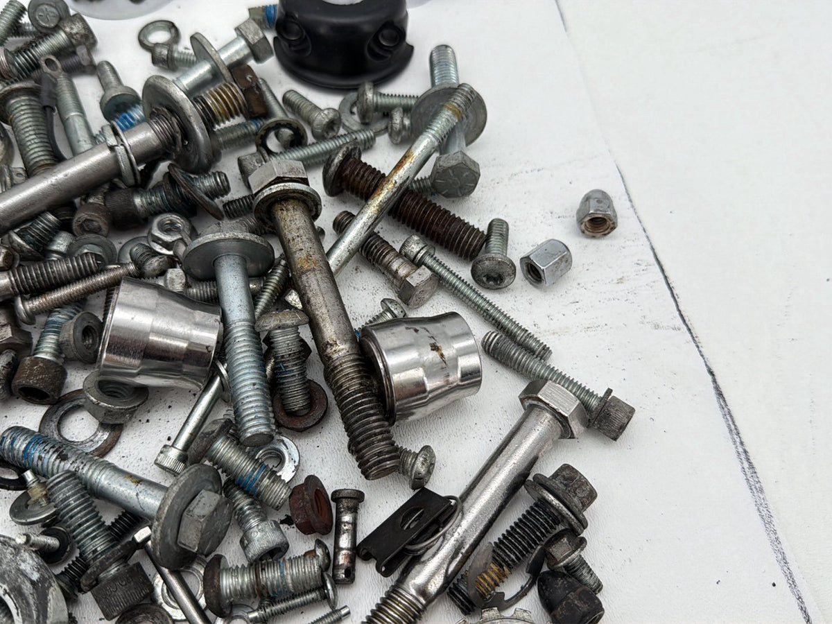 2007 Harley Dyna Street Bob FXDBI OEM Hardware Bolts Nuts & Brackets