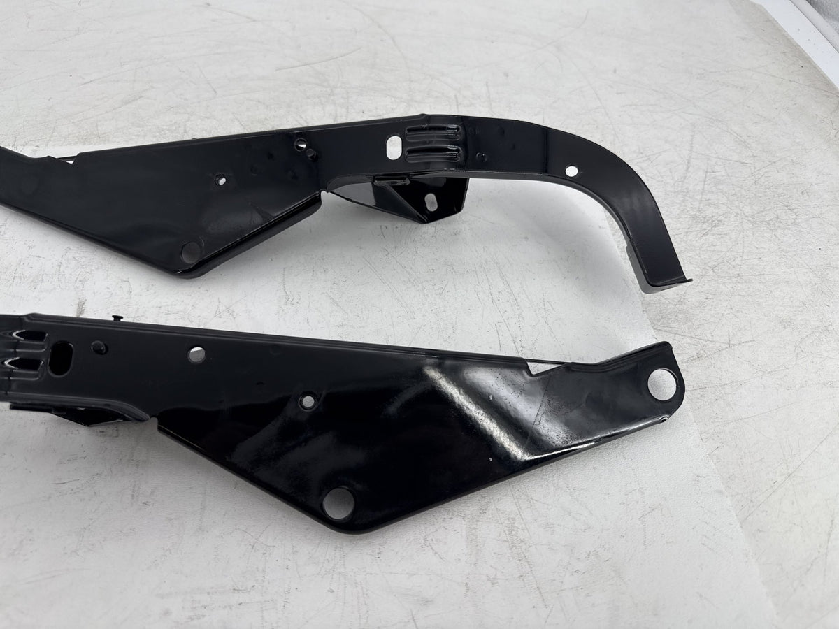 2013 Harley Street Glide Touring FLHX OEM Right Left Fairing Support Brackets