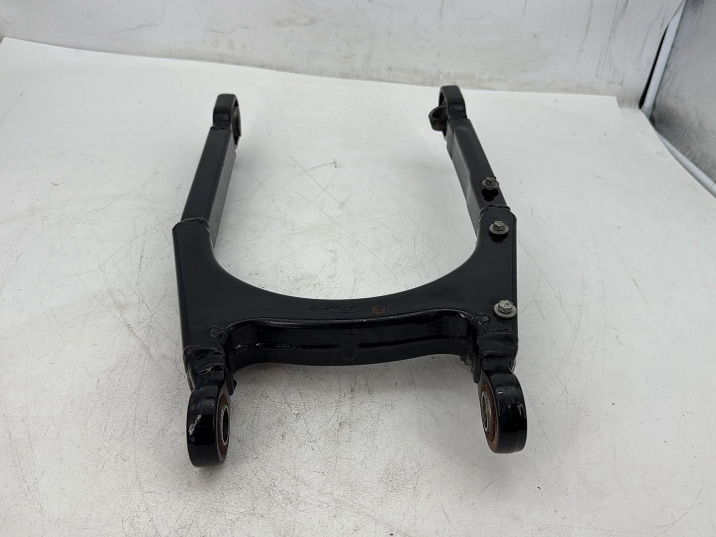 2009 Harley Sportster 883 Low XL883L OEM Rear Fork Swingarm Swing Arm