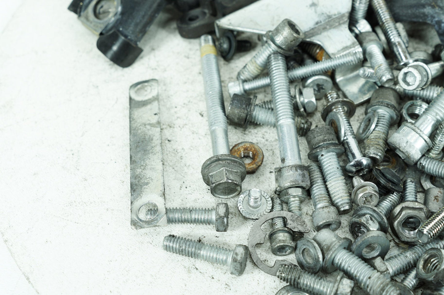 2008 - 2016 Harley-Davidson Touring Street Glide Hardware Bolts Nuts & Brackets