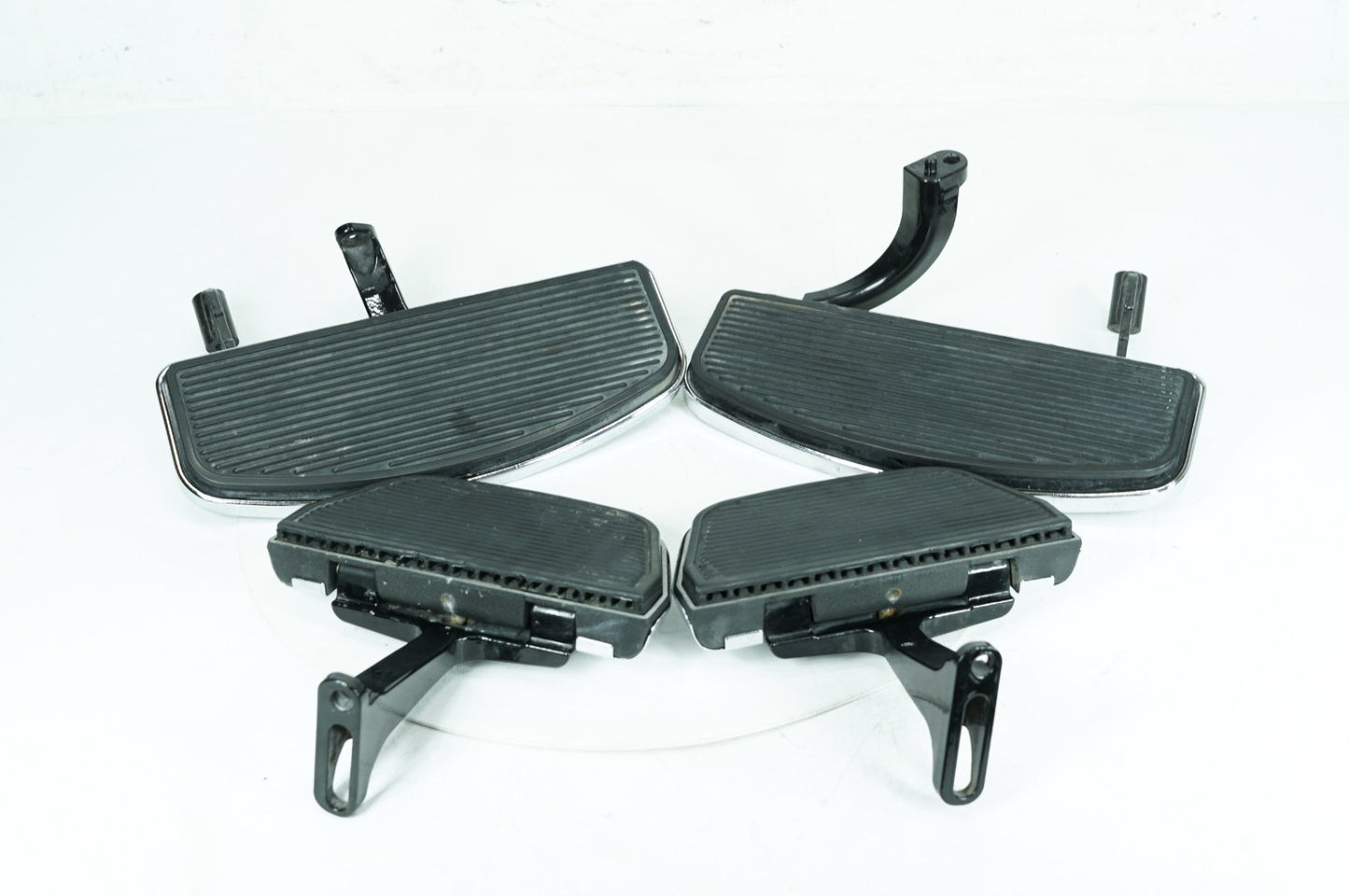2007 - 2013 Harley-Davidson Touring Electra Glide Ultra Left Right Driver & Pass Floorboard Foot Rest 50621-06