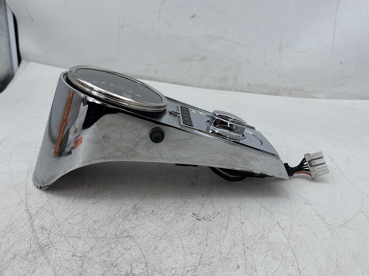 1998 Harley Softail Custom FXSTC OEM Fuel Tank Dash Console Speedometer NOKey