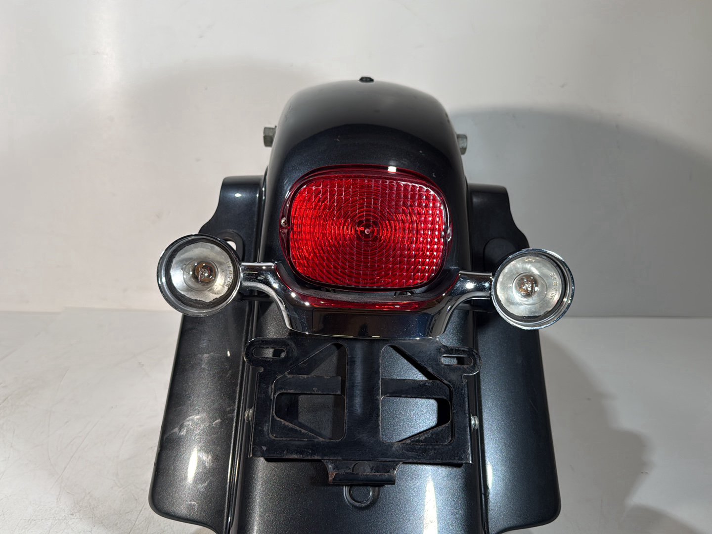 2007 - 2012 Harley-Davidson Touring Street Glide Rear Wheel Fender & Turn Signals Bar Taillight