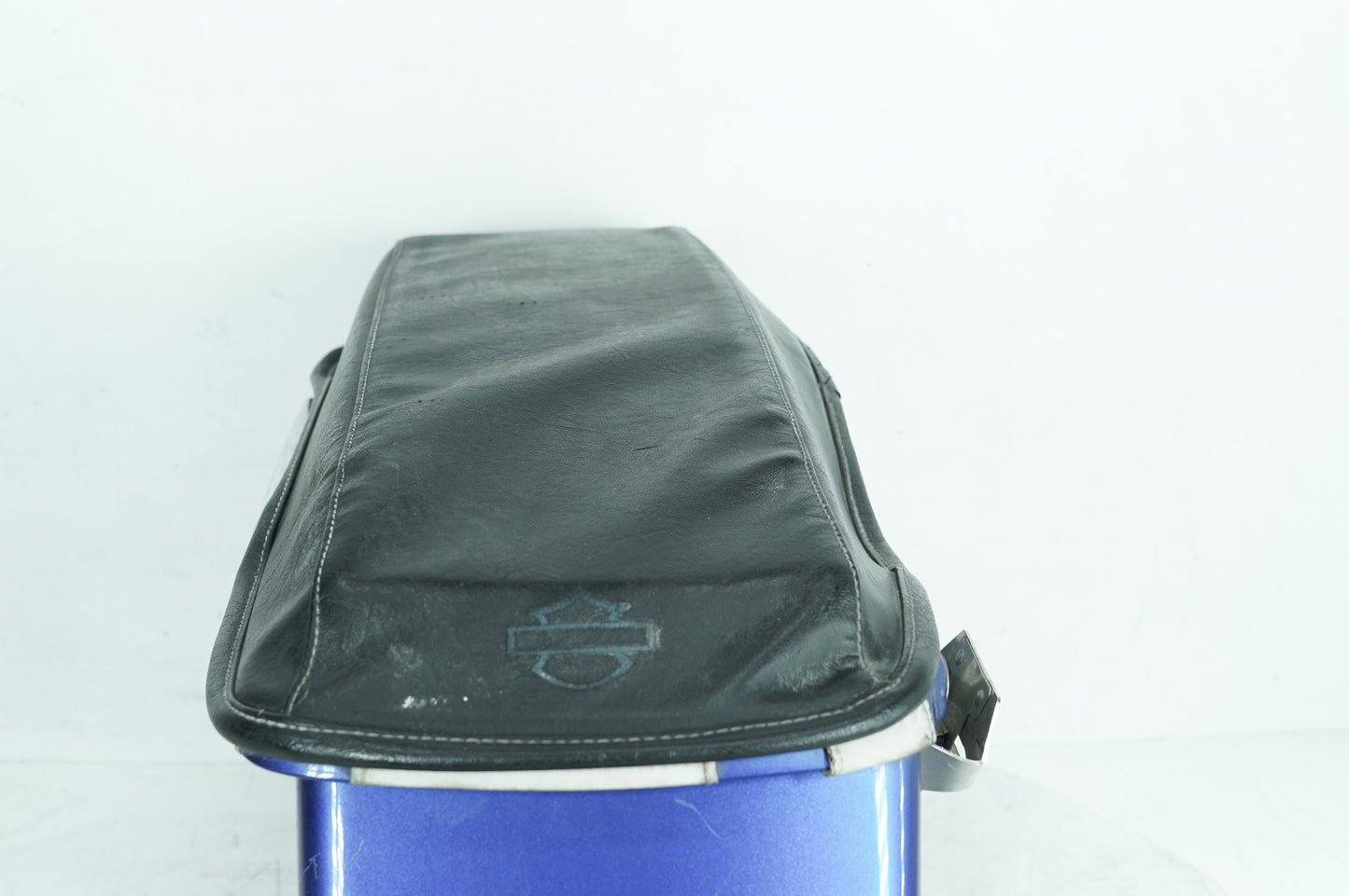 2007 - 2011 Harley-Davidson Touring Electra Glide Classic Left 1 Saddlebag Luggage NO Key 90757-93, 90753-93