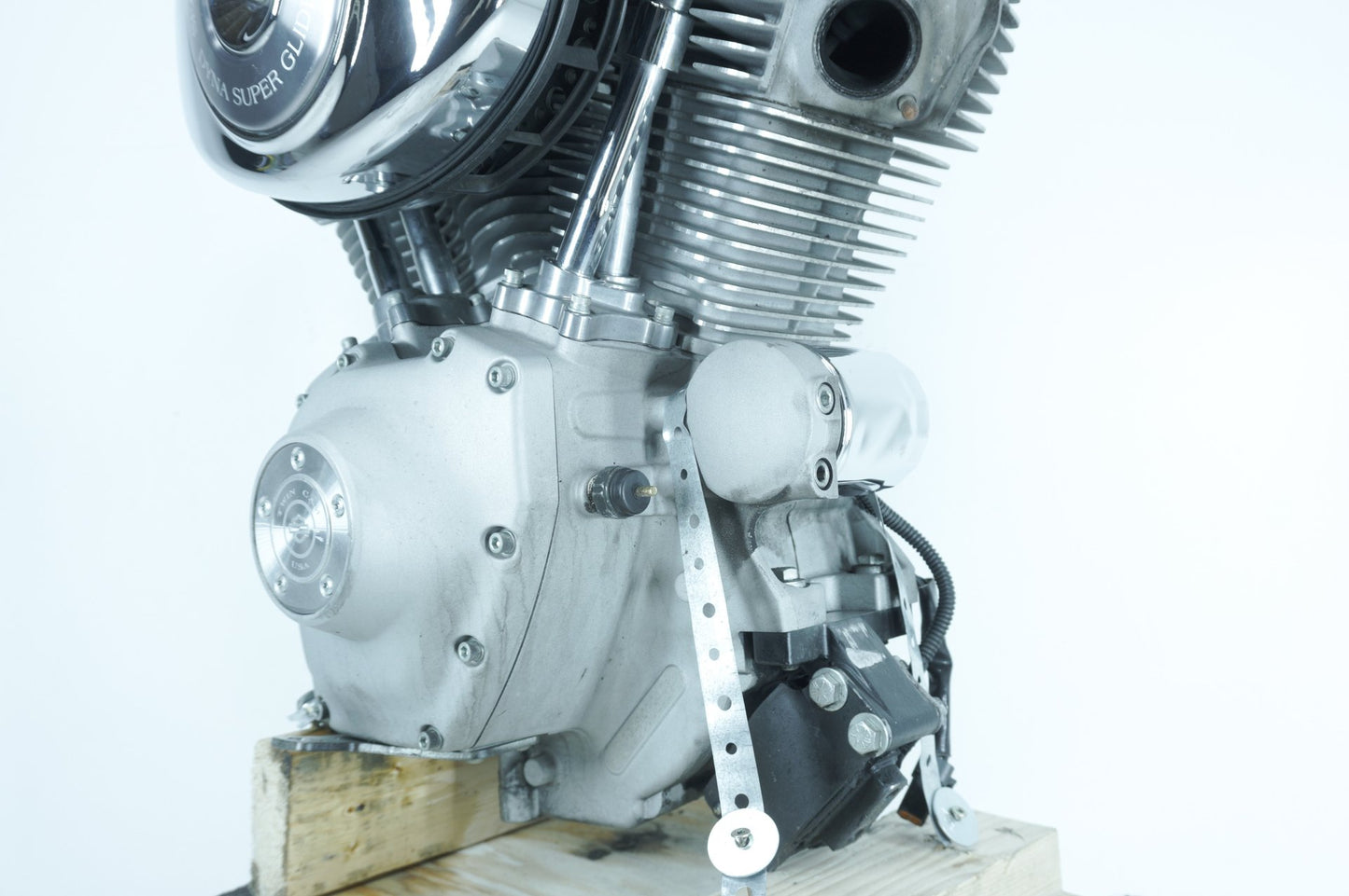 1999 - 2006 Harley-Davidson Dyna Super Glide EFI Twin Cam 88 Engine Motor  	19256-06