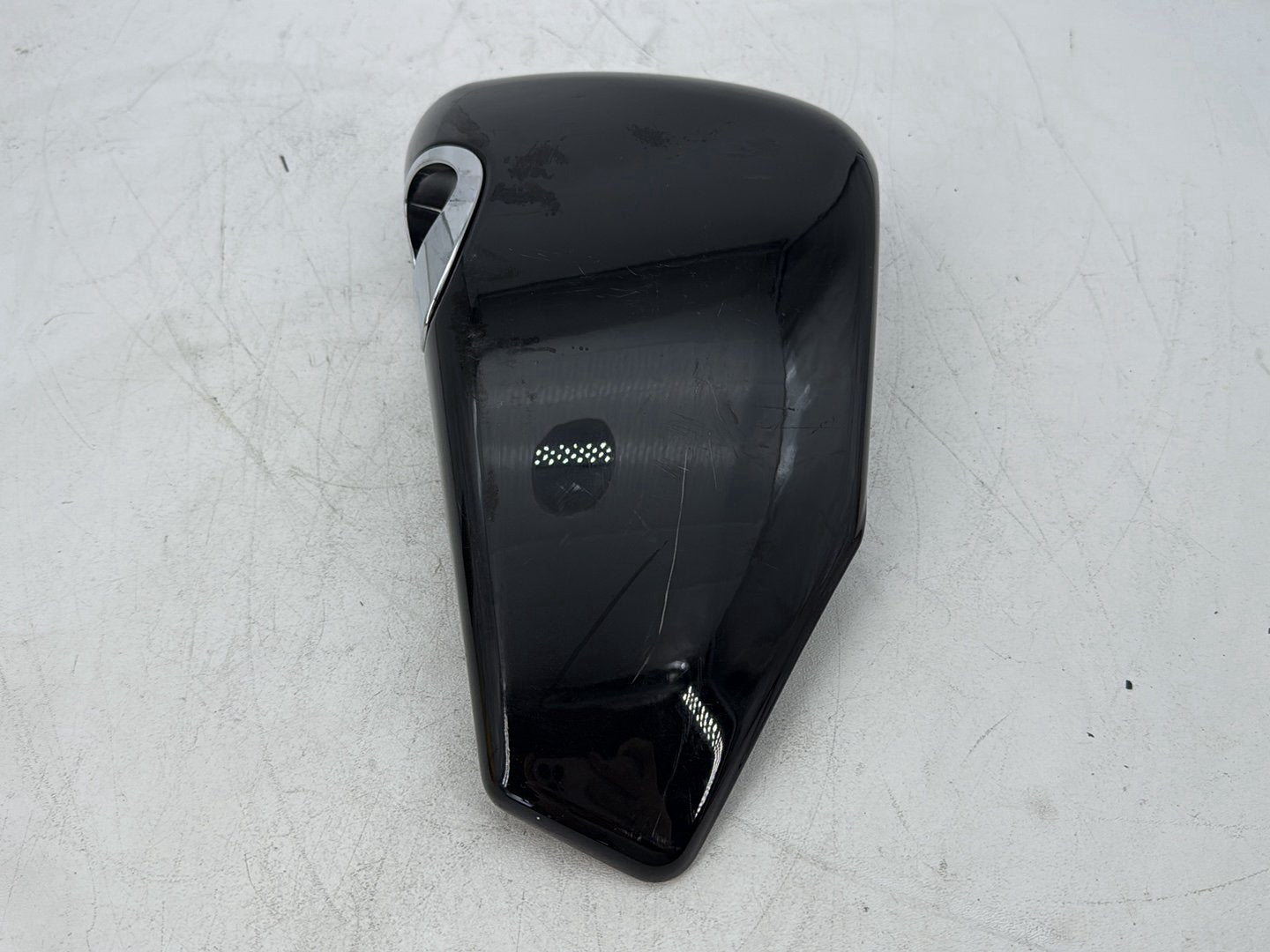 2009 Harley Sportster 883 Low XL883L OEM Right Fairing Side Oil Tank Cover