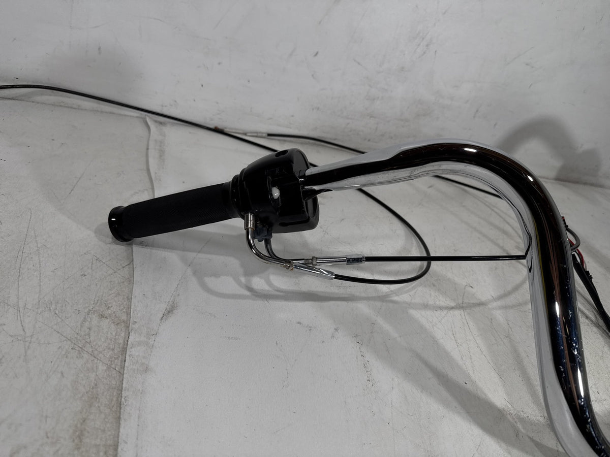 2011 Harley Softail Deluxe FLSTN OEM Handlebars Left Right Switches Controls