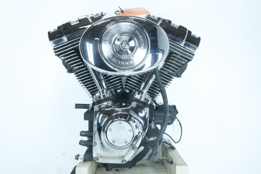 1999 - 2006 Harley-Davidson Touring Electra Glide Ultra EFI Twin Cam 88 Engine Motor  	16180-02