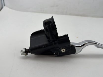 2008 Harley Softail Deluxe FLSTN OEM Front Right Brake Lever Master Cylinder