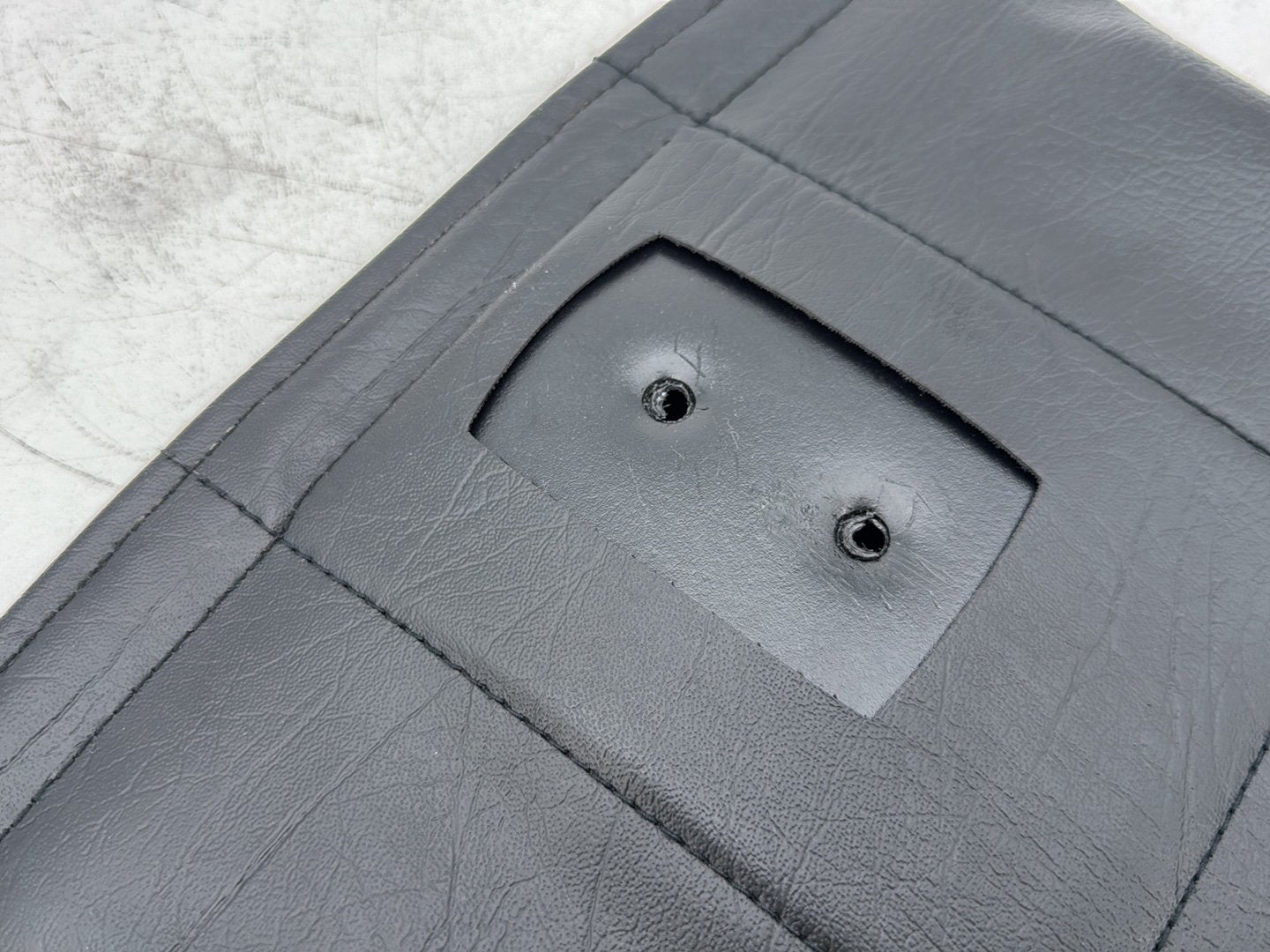 1999 - 2006 Harley-Davidson Touring Electra Glide Classic Tour-Pak Storage Pouch Leather Bag 53165-89A