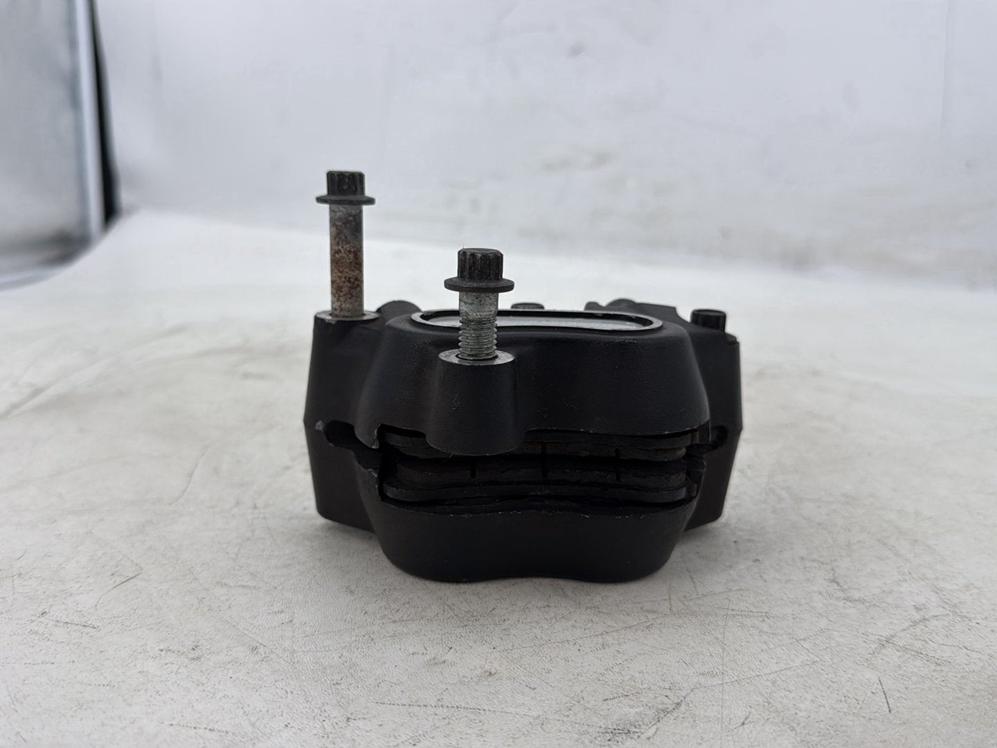 2015 Harley Dyna Low Rider FXDL OEM Front Left 1 Brake Caliper